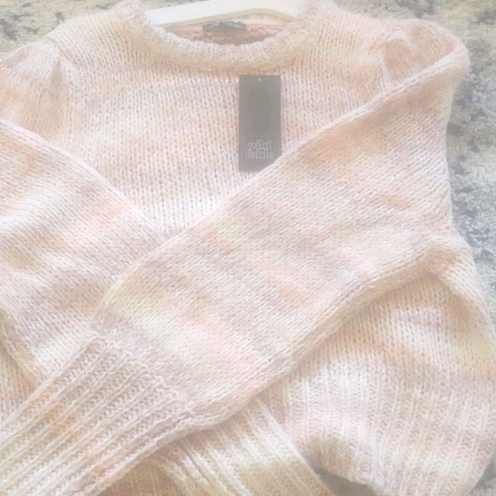 Girls medium size sweater
